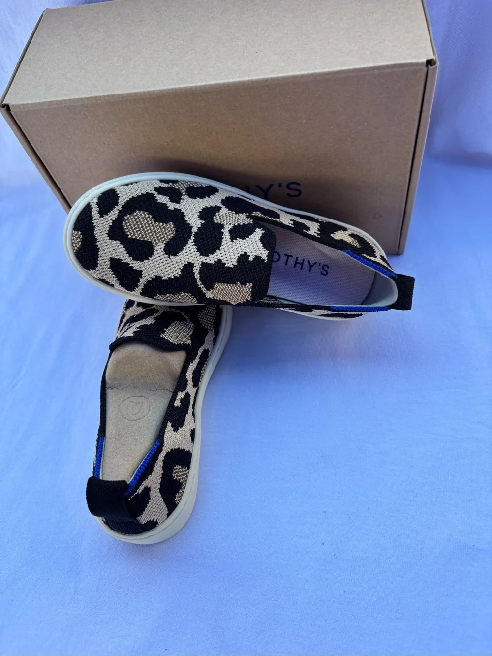 Rothys eye catching